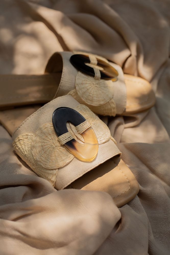 Mook sandals