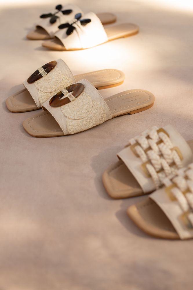 Mook sandals